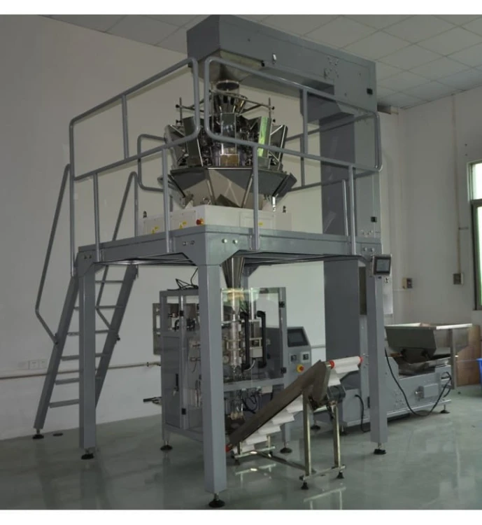 AUTOMATYCZNY SYSTEM PAKOWANIA DO GRANULATU HLTC-820