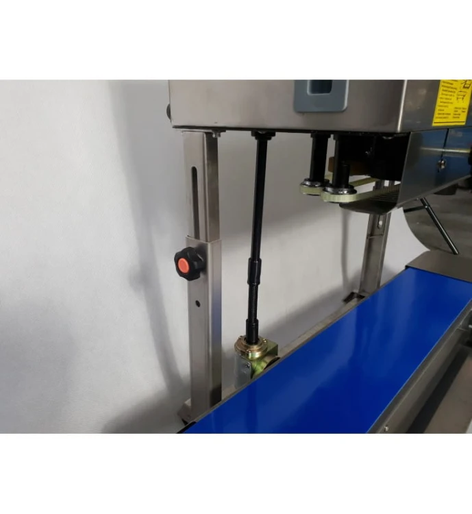 ZGRZEWARKA DO FOLII Z TAŚMOCIĄGIEM FRBM-770II
