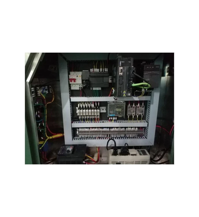 SASZETKARKA TCLB-520B