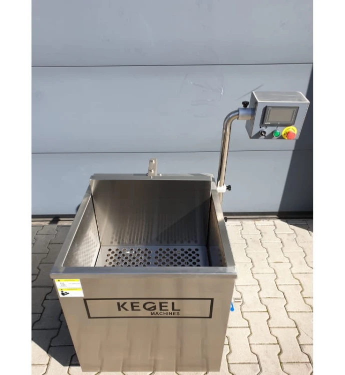 OBKURCZARKA W GORĄCEJ WODZIE DT 6050