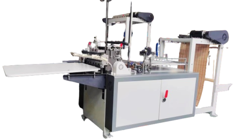 MASZYNA DO PRODUKCJI WORKÓW FOLIOWYCH HLQ-700